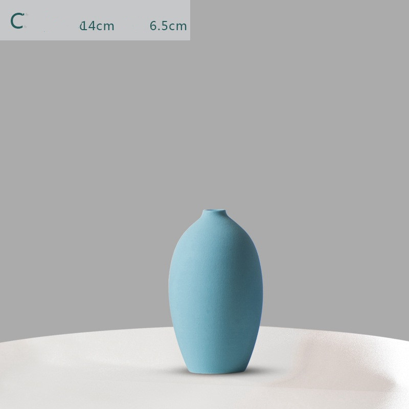 Handmade Porcelain Flower Vase for Modern Home Decor - Image 4